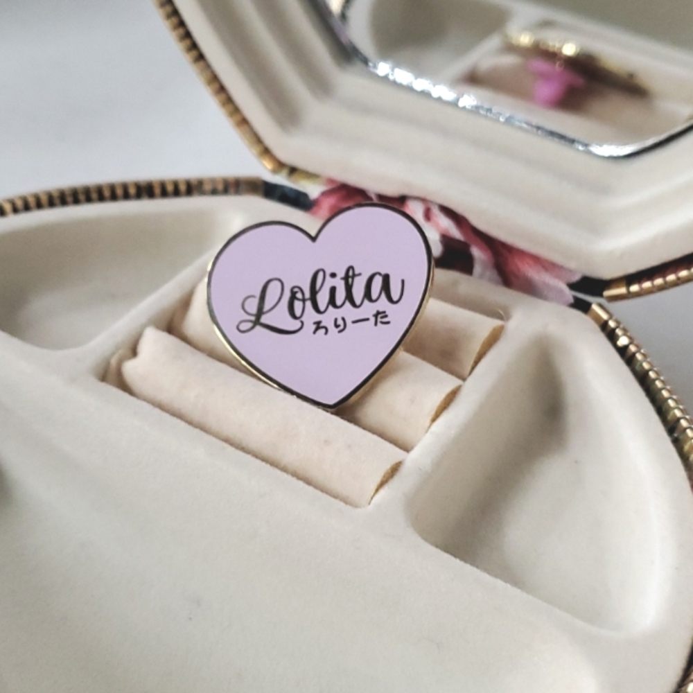 Lolita Fashion Pin